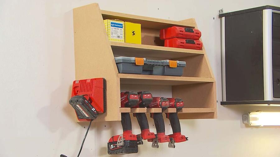 acculaadstation
